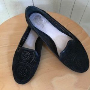 Vince Camuto Black Suede Slip Ons Size 8.5